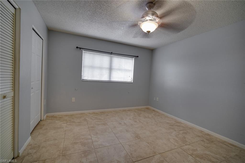 WINDSOR WEST - Residential