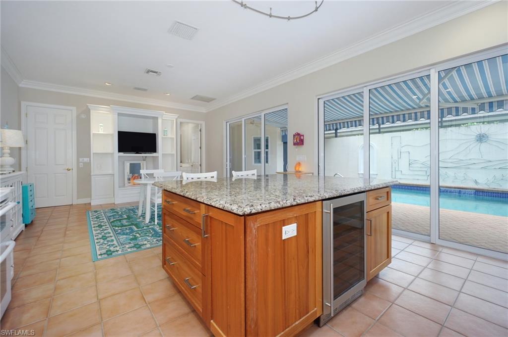 OAK LAKE SANCTUARY - Residential