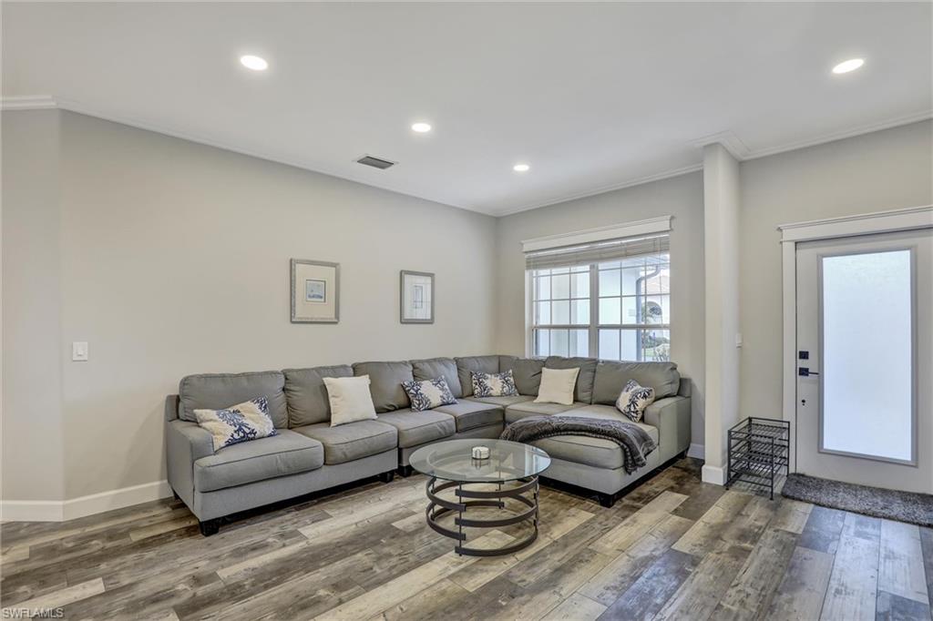 WESTMINSTER - Residential Lease