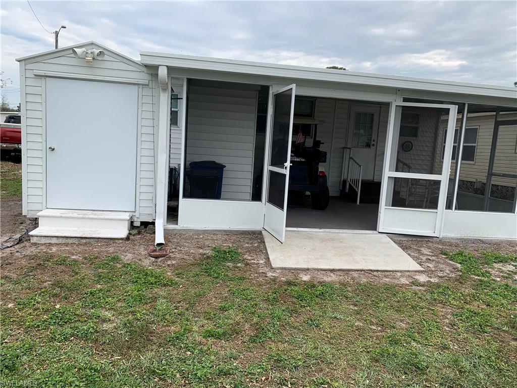 MOBILE MANOR - Residential