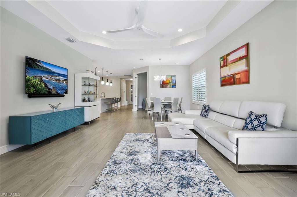 2291 Marquesa CIR
