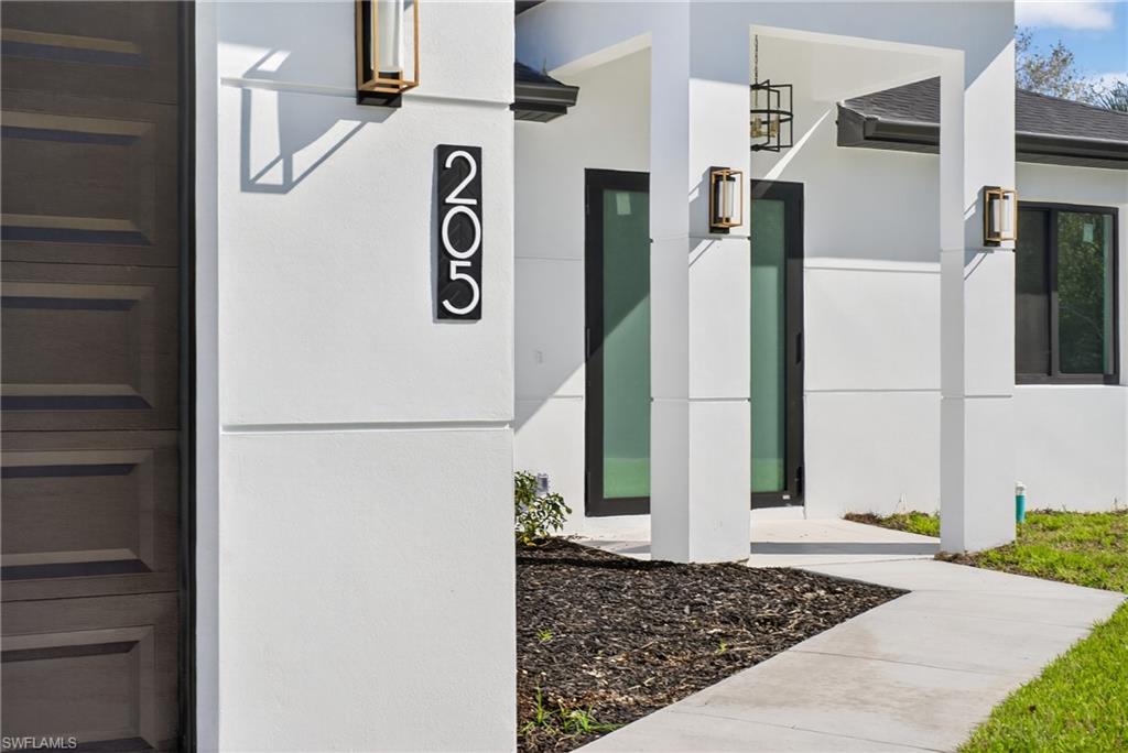 LEHIGH ACRES - Residential