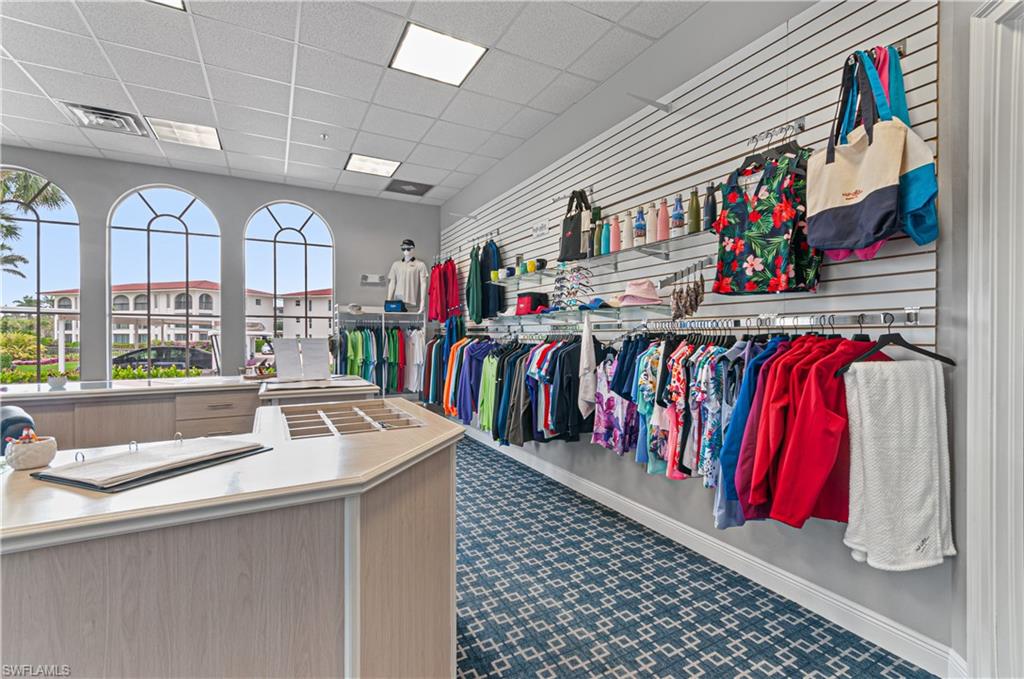 HIGH POINT COUNTRY CLUB - Residential