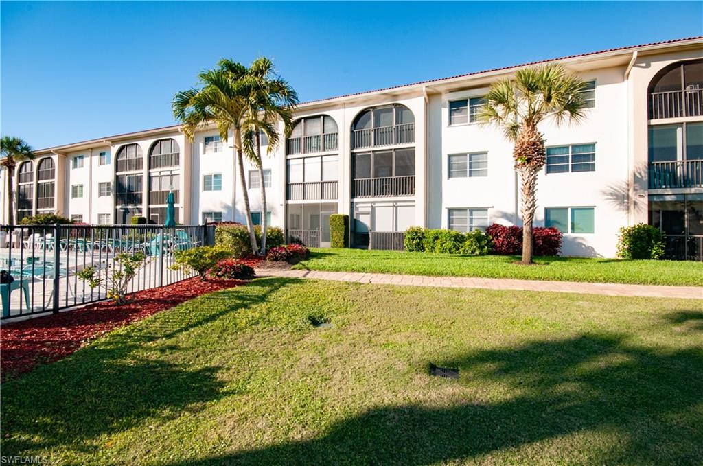 HIGH POINT COUNTRY CLUB - Residential