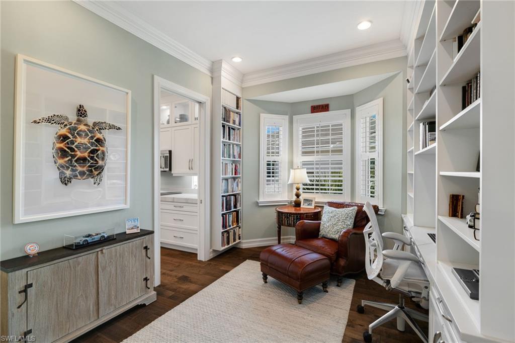 BREAKWATER - Residential