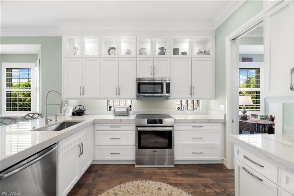 BREAKWATER - Residential