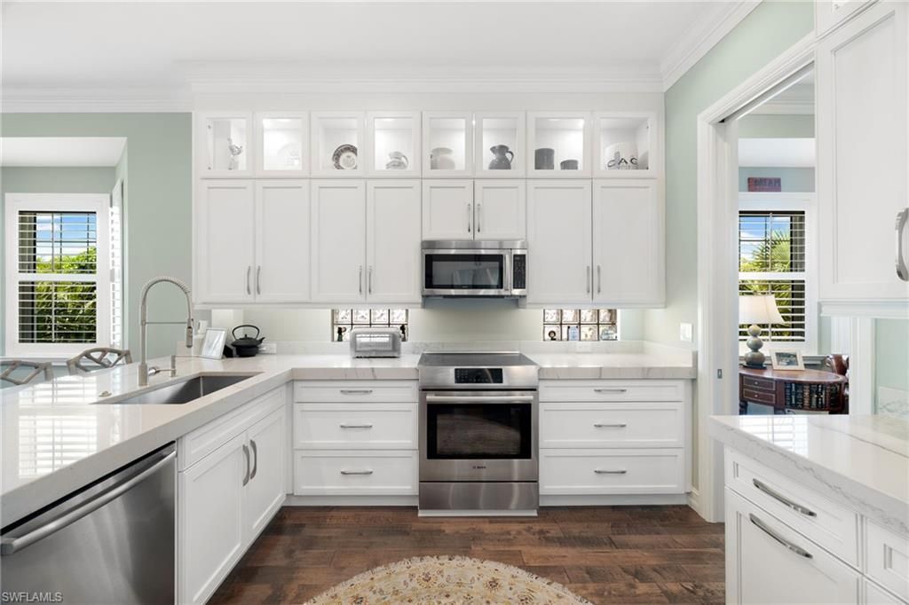 Photo of 710 Bentwater CIR #204, NAPLES, FL 34108 (MLS # 226015267)