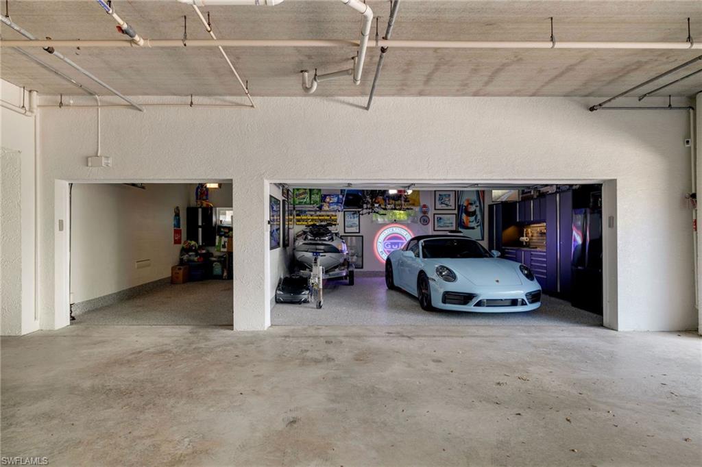 BREAKWATER - Residential