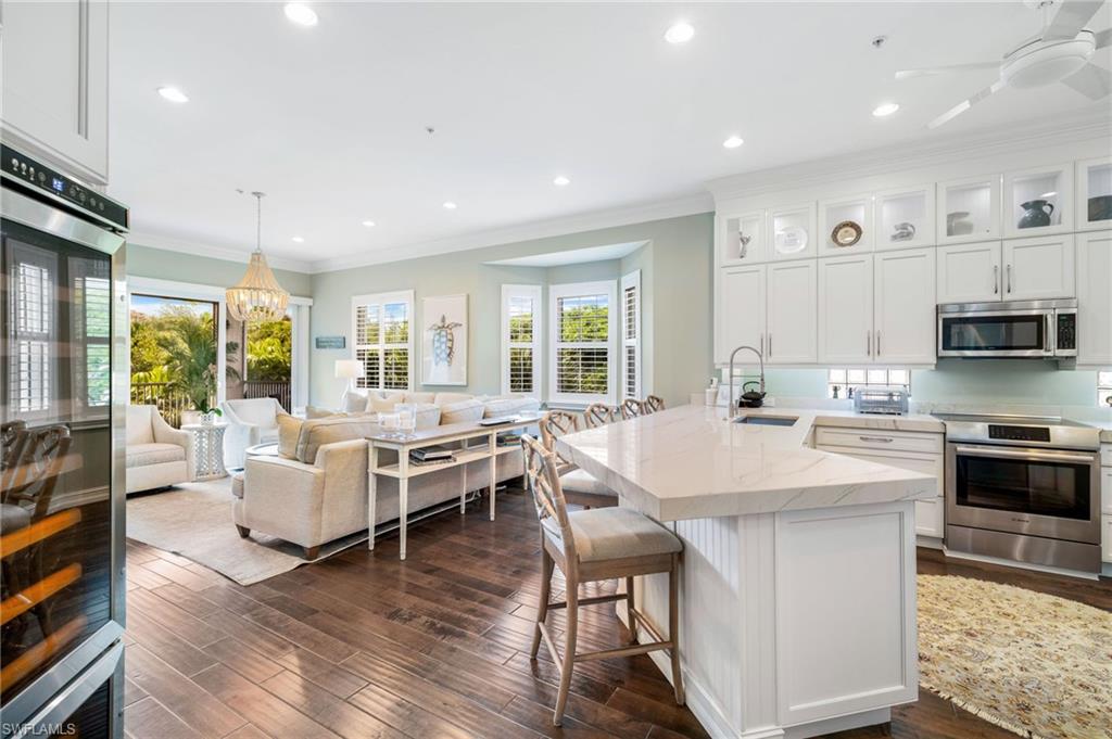 BREAKWATER - Residential