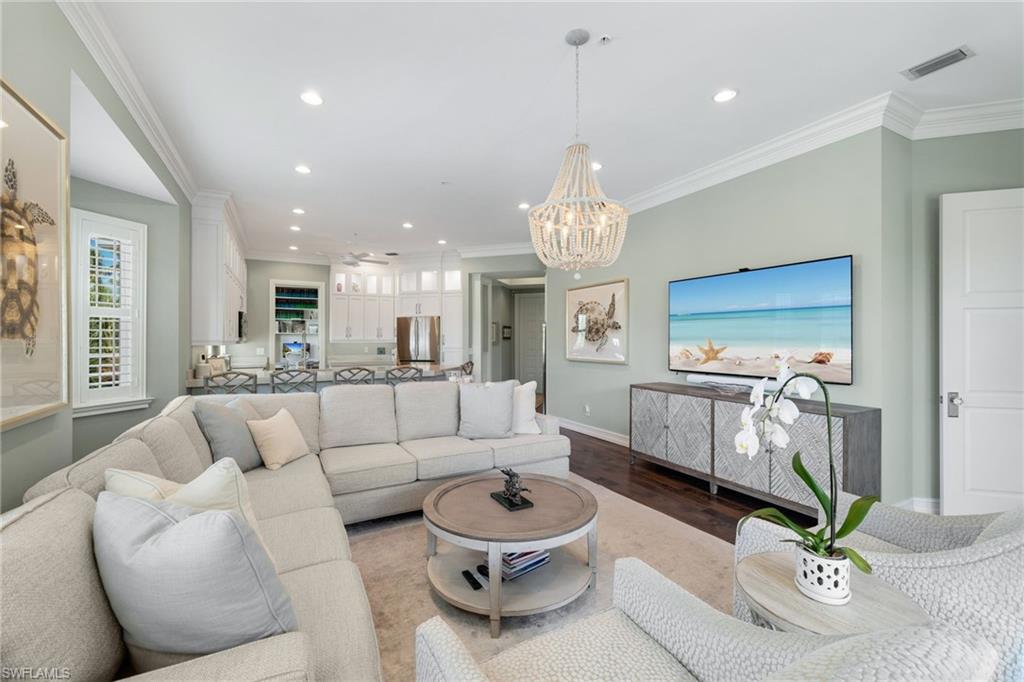 BREAKWATER - Residential