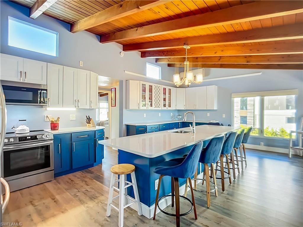 VENETIAN GARDENS - Residential