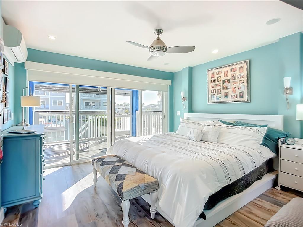 VENETIAN GARDENS - Residential