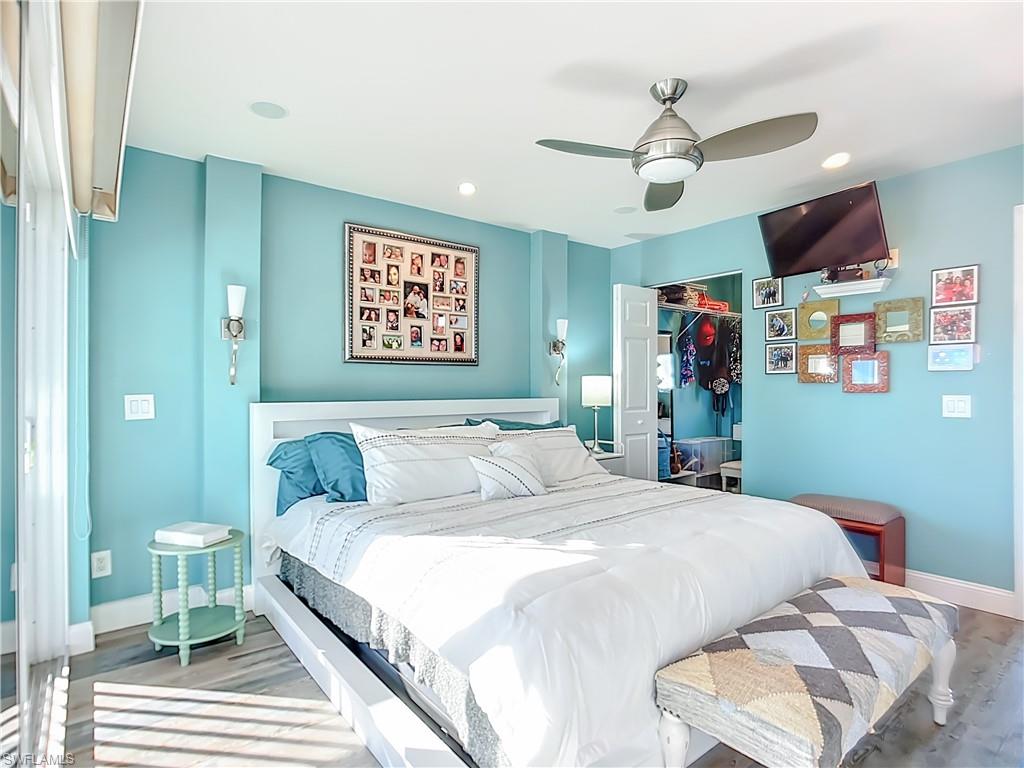 VENETIAN GARDENS - Residential