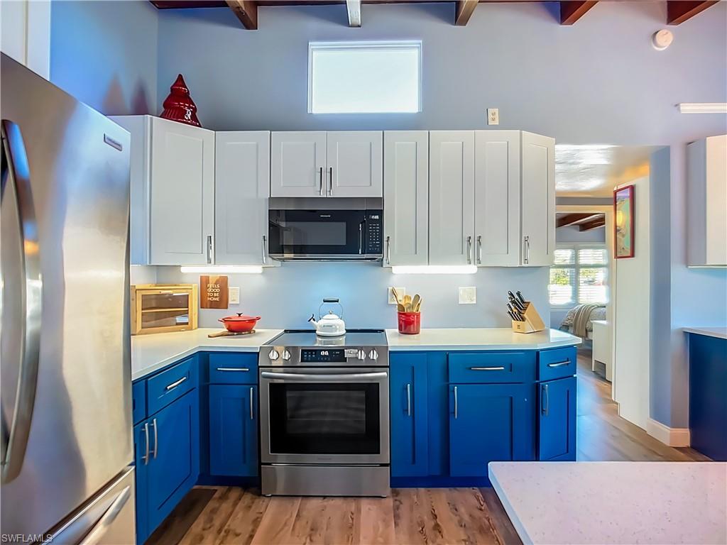 VENETIAN GARDENS - Residential