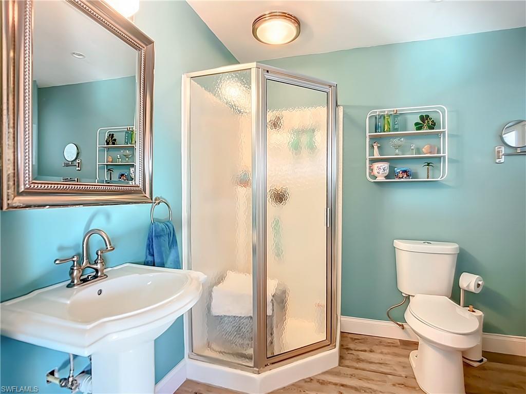 VENETIAN GARDENS - Residential