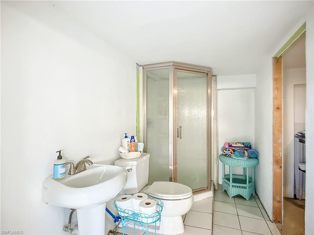 VENETIAN GARDENS - Residential