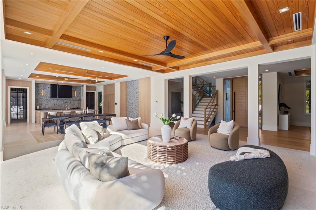 AQUALANE SHORES - Residential