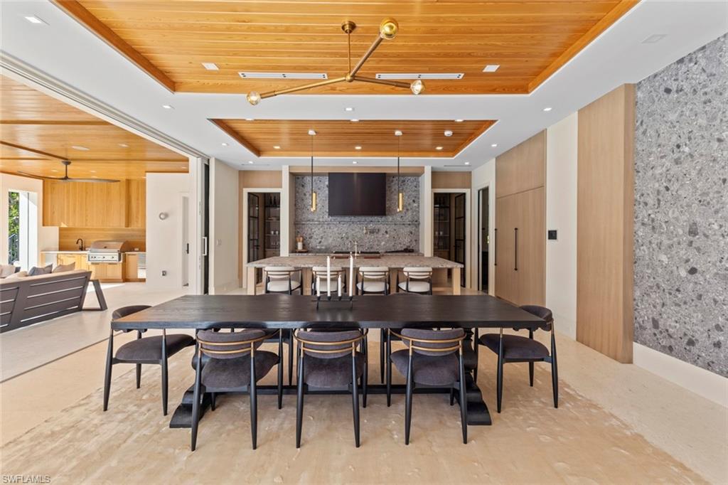 AQUALANE SHORES - Residential