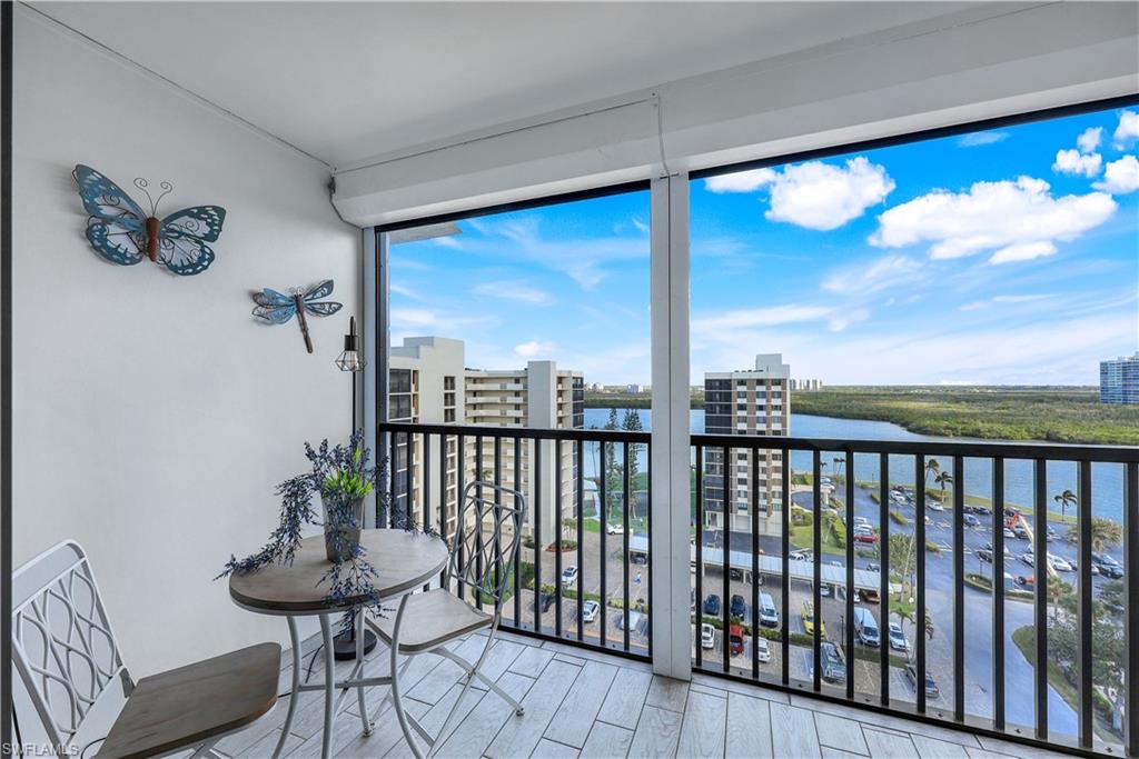 VANDERBILT SURF COLONY - Residential