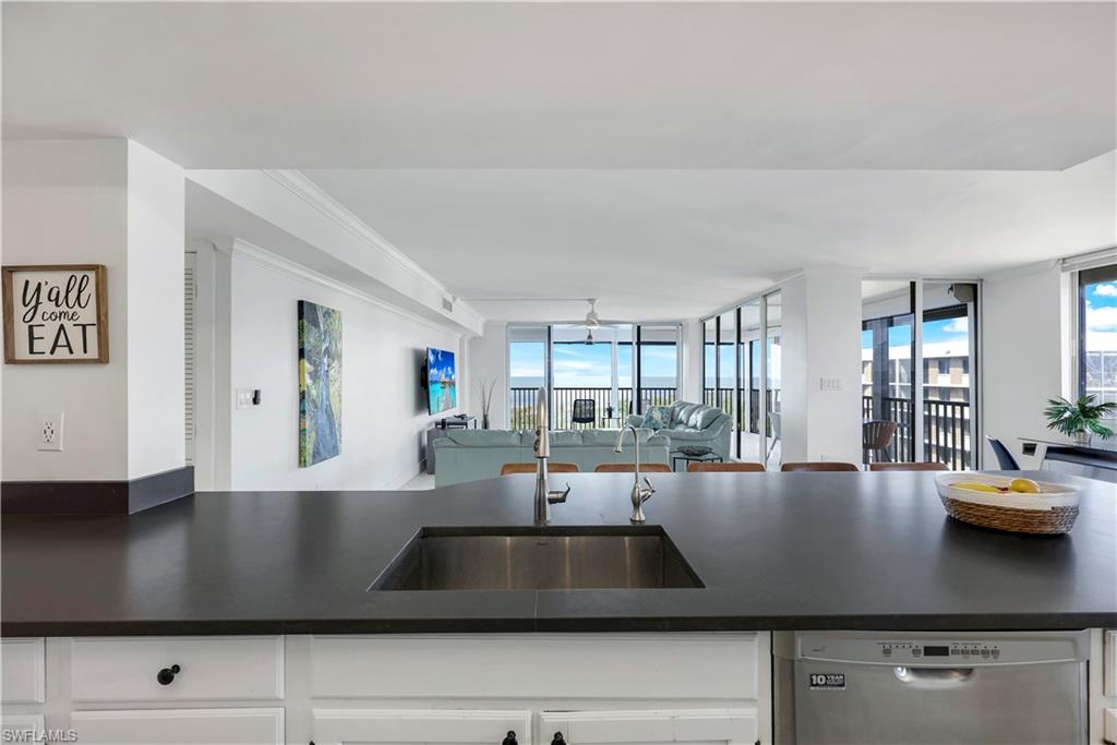 VANDERBILT SURF COLONY - Residential