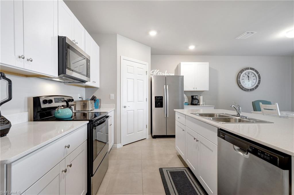 SUN VILLAGE ESTATES - Residential