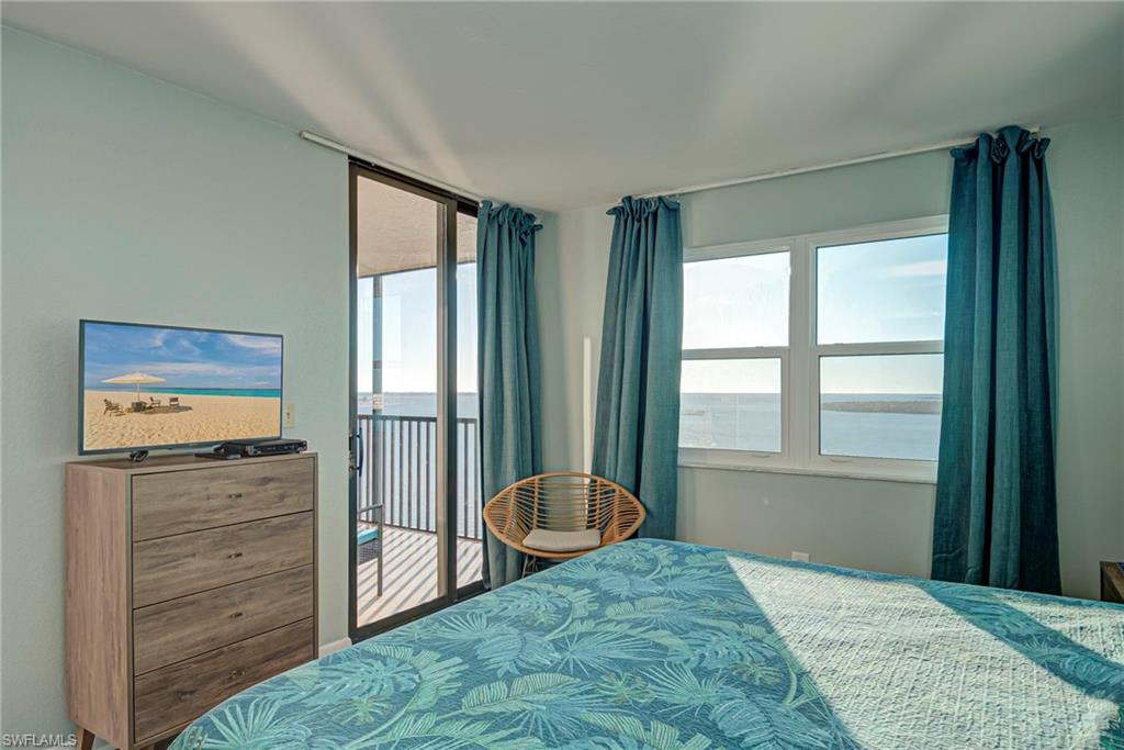 SANIBEL HARBOUR TOWER CONDO - Residential