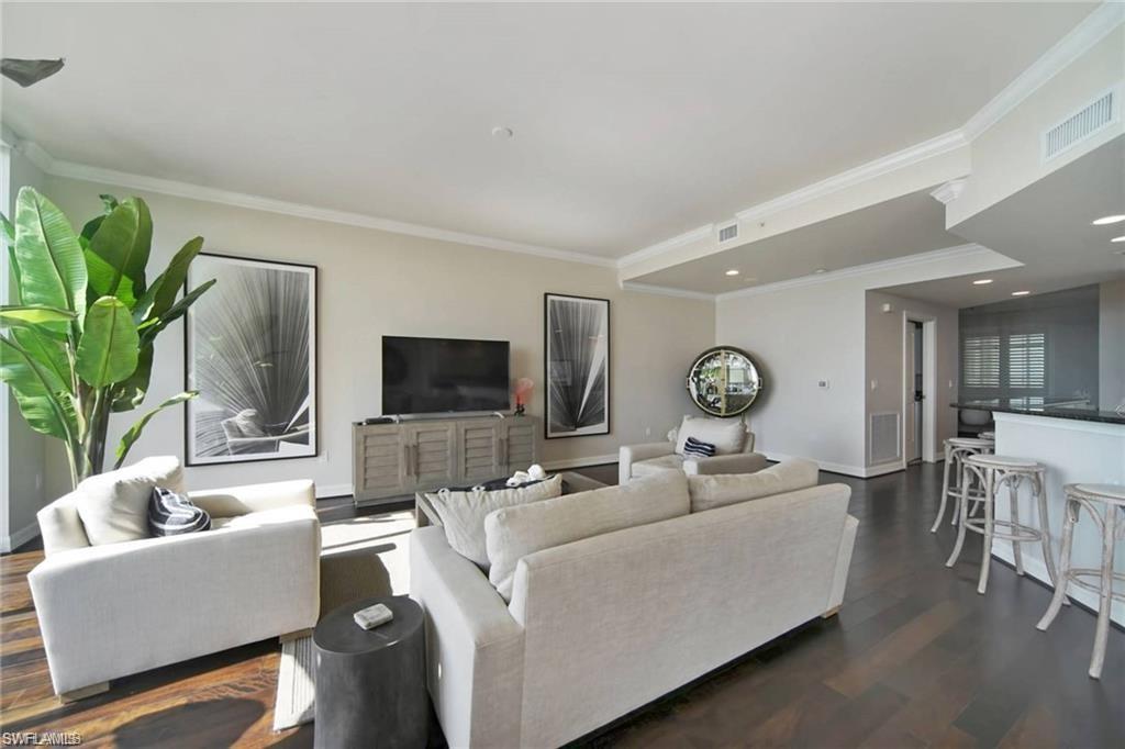 NORTH STAR YACHT CLUB - Residential