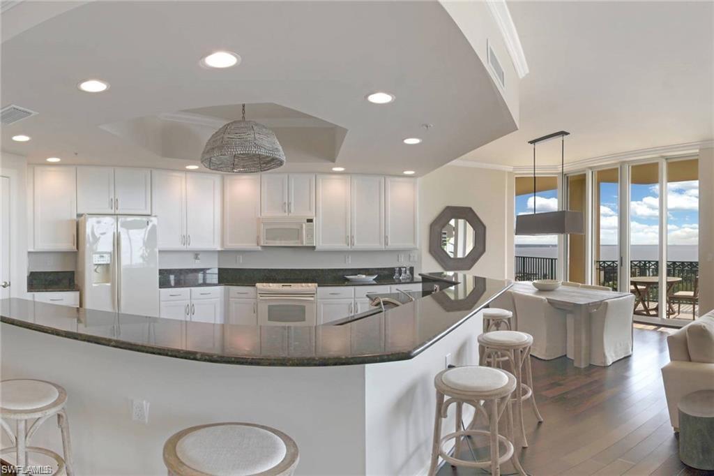 NORTH STAR YACHT CLUB - Residential