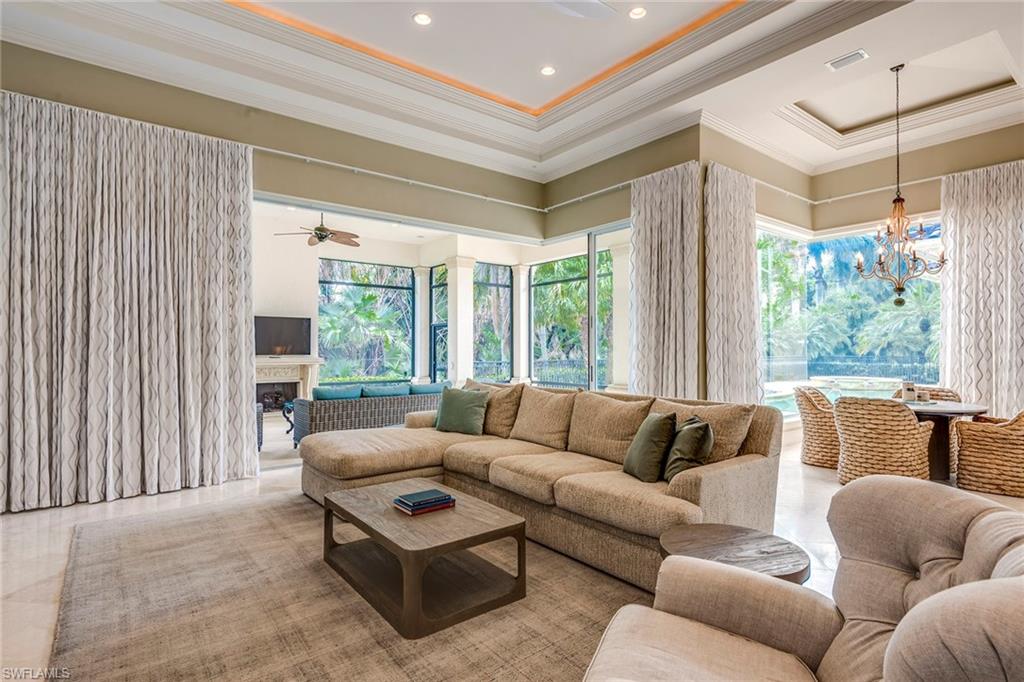 ESTATES AT BAY COLONY GOLF CLUB - Residential