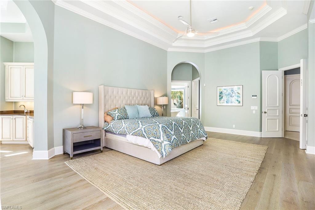 ESTATES AT BAY COLONY GOLF CLUB - Residential