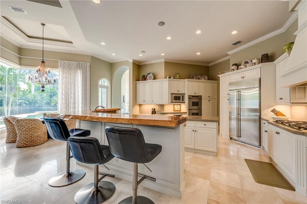 ESTATES AT BAY COLONY GOLF CLUB - Residential