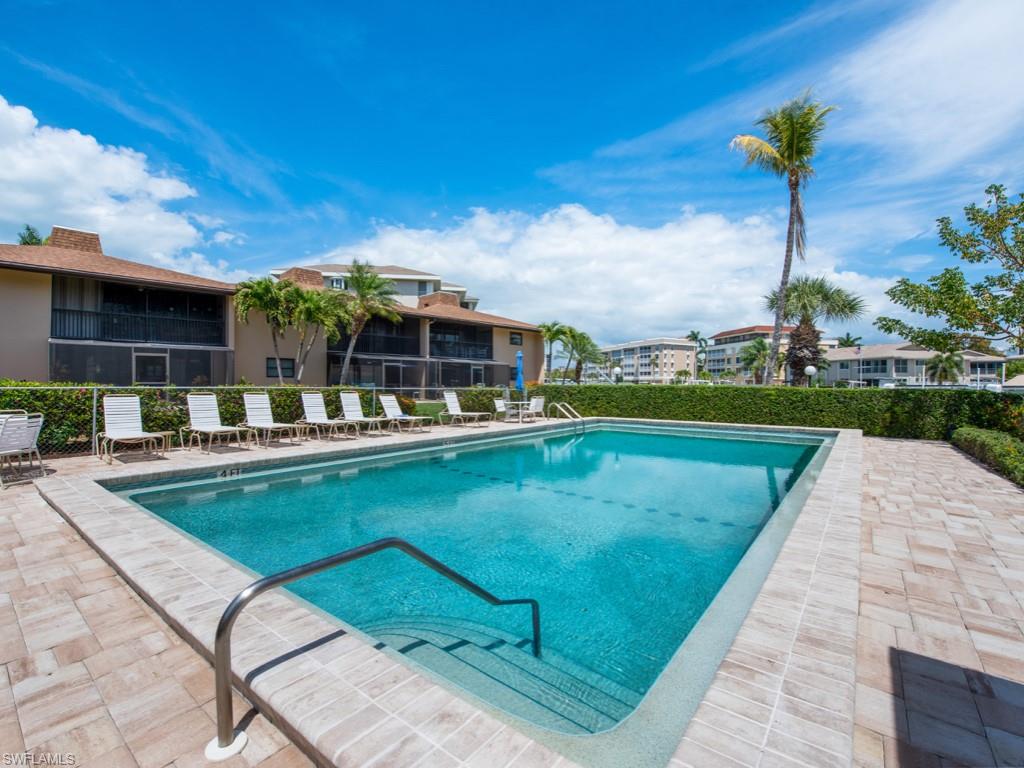 LIDO CLUB OF MARCO - Residential