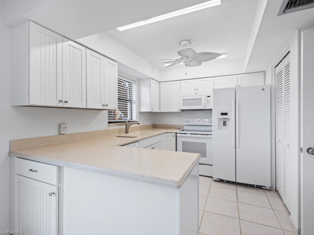 LIDO CLUB OF MARCO - Residential