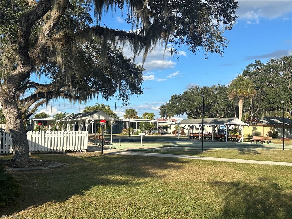 OAK PARK VILLAGE CO-OP INC - Residential