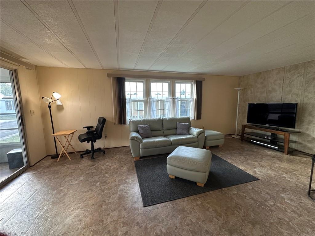 OAK PARK VILLAGE CO-OP INC - Residential