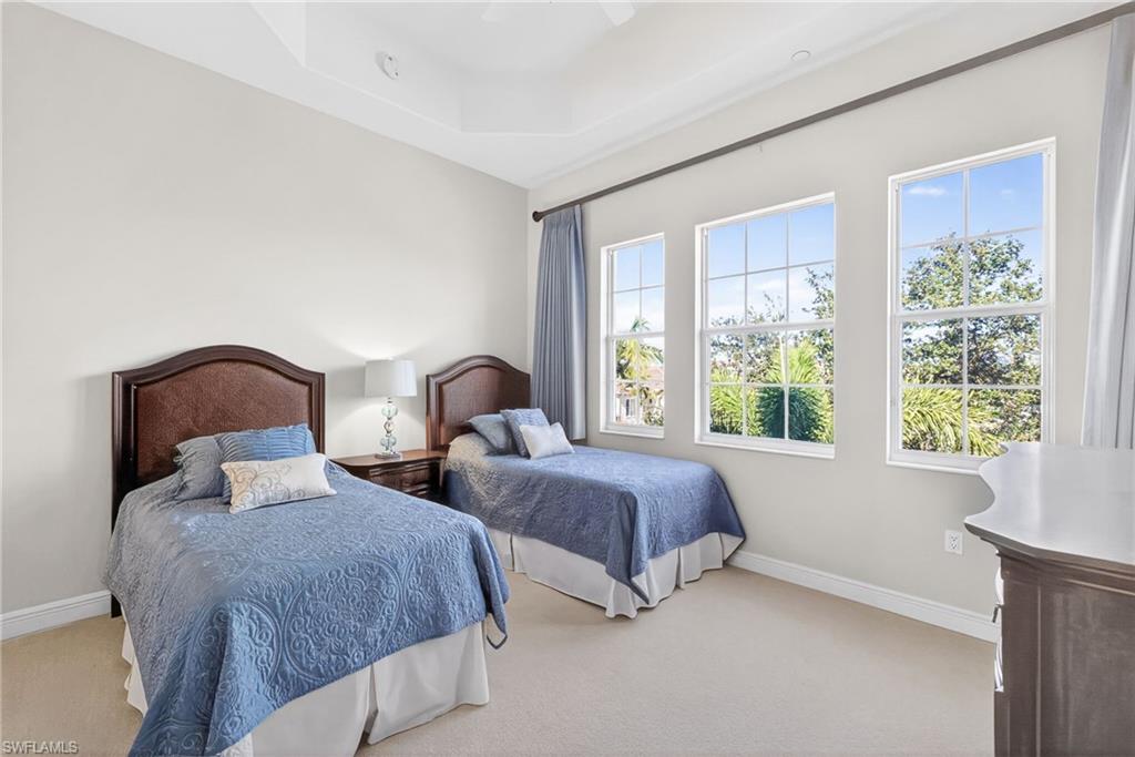 AVELLINO ISLES - Residential