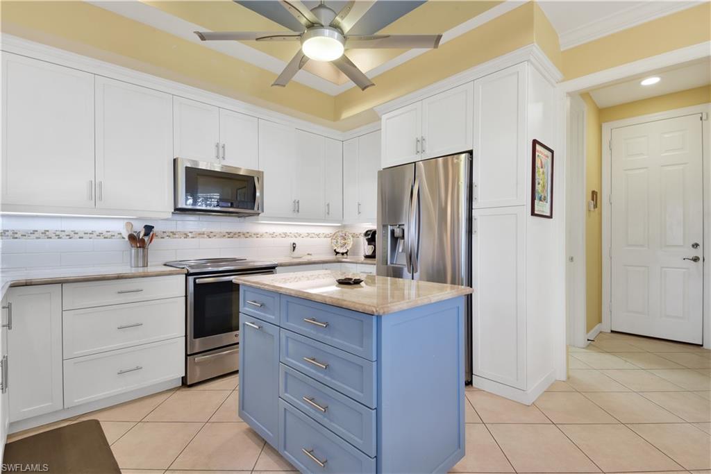 COTTAGES AT PELICAN LANDING - Residential