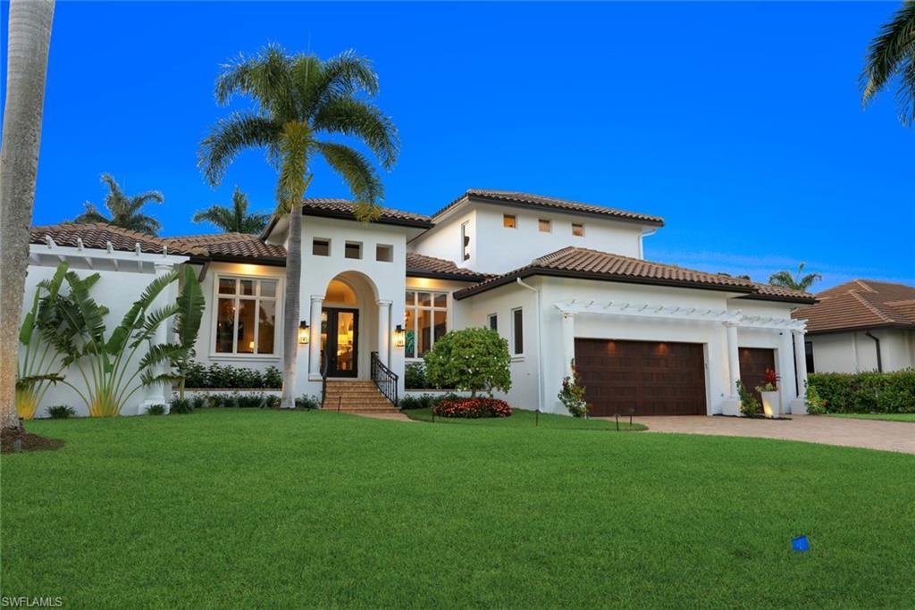 MOORINGS - Residential