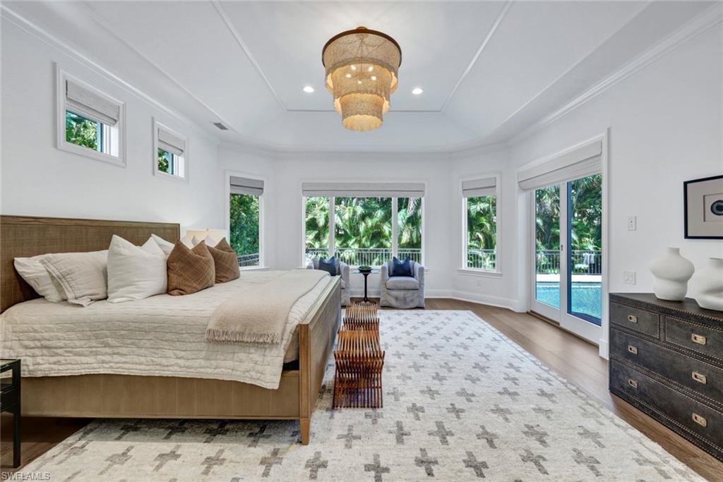 MOORINGS - Residential