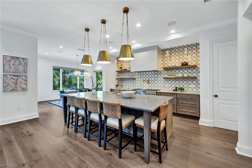 MOORINGS - Residential