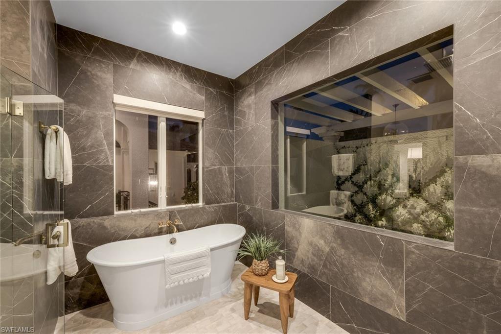 MOORINGS - Residential