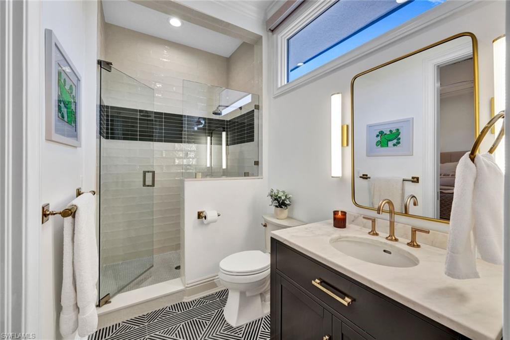 MOORINGS - Residential