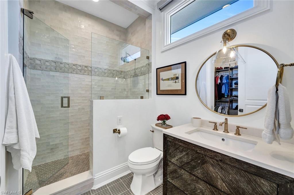 MOORINGS - Residential