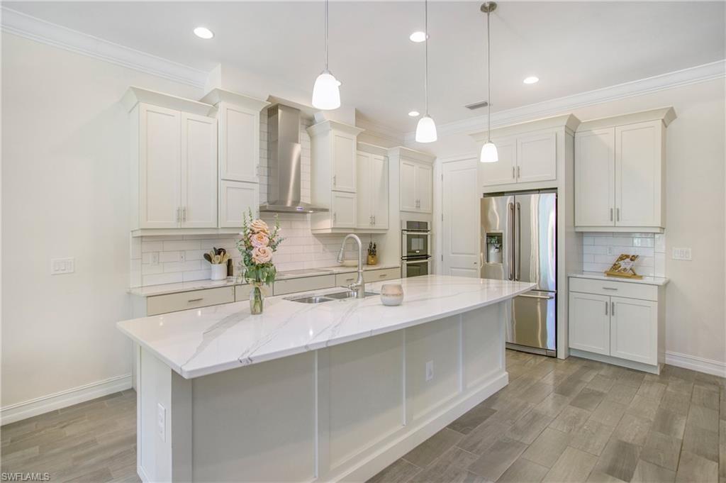 MANDALAY PLACE - Residential