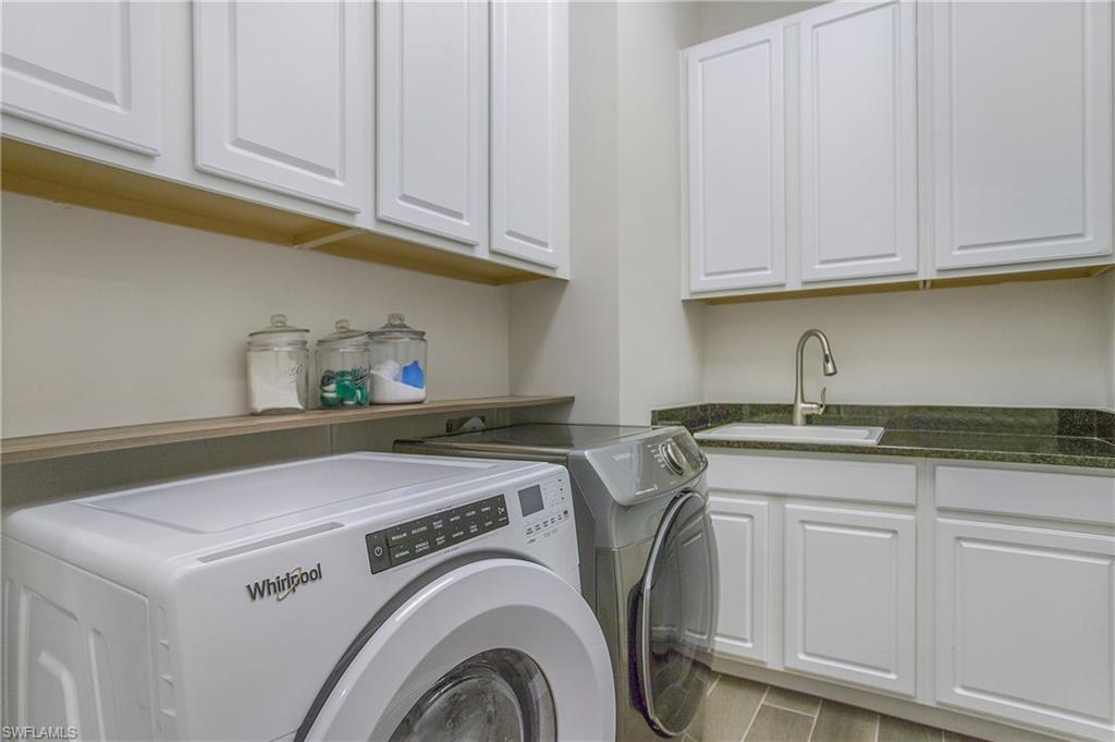 MANDALAY PLACE - Residential