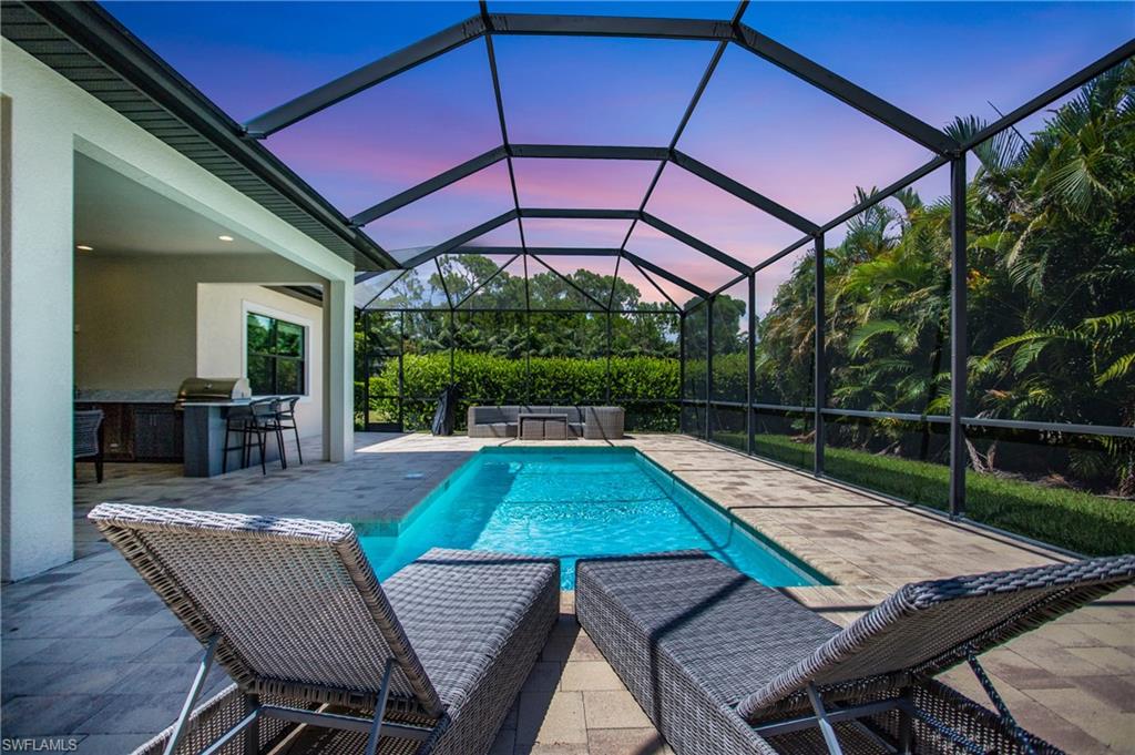 MANDALAY PLACE - Residential