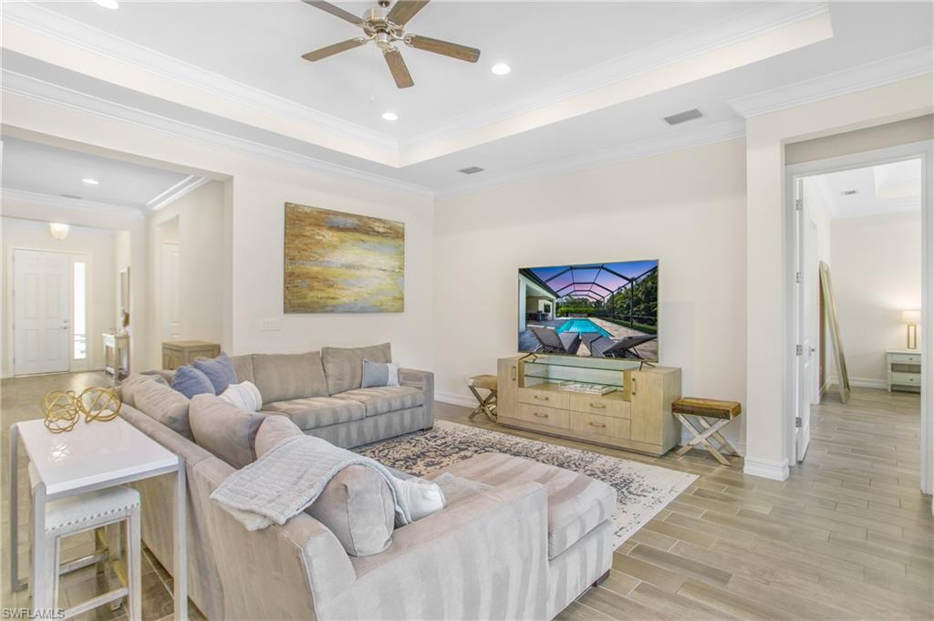 MANDALAY PLACE - Residential