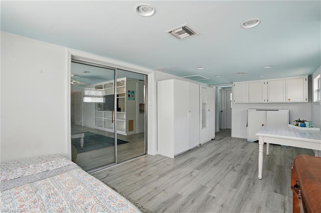 COCONUT GROVE - Residential