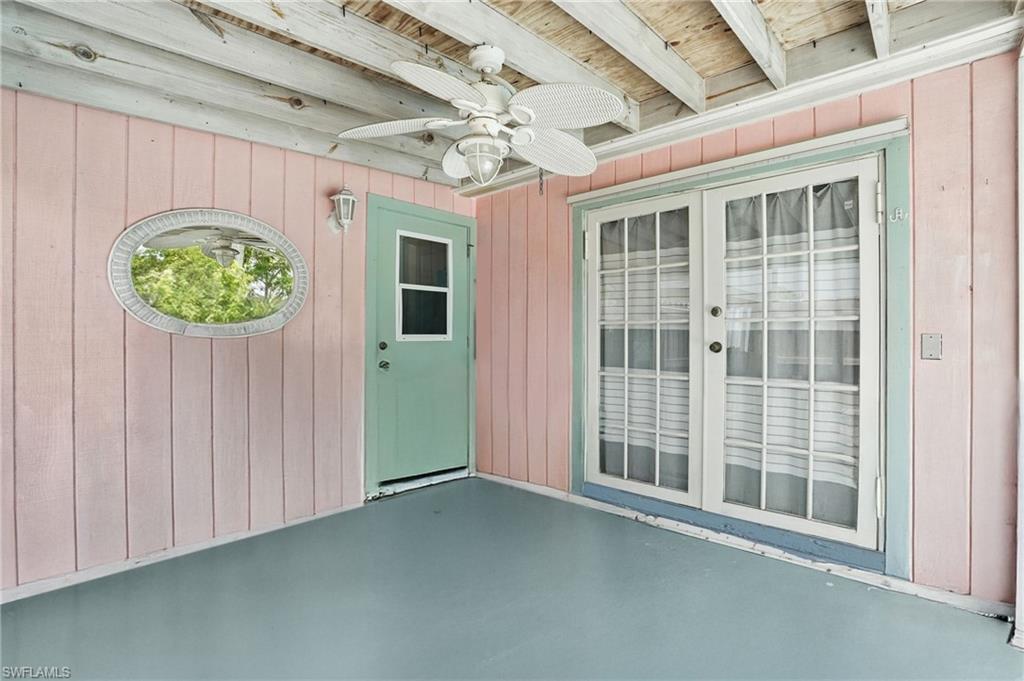 COCONUT GROVE - Residential