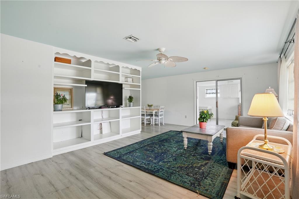 COCONUT GROVE - Residential